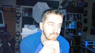 Great Concept, Crappy Execution? - Razer Kiyo Review - Webcam + Ring Light