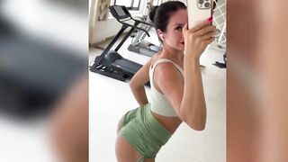 Fit Butt in Tiny Shorts in a Gym
