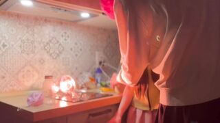 POV Пробрался в дом к шумной соседке анимешнице и жестко наказал её/He snuck into his noisy hentai neighbor's house and harshly punished her
