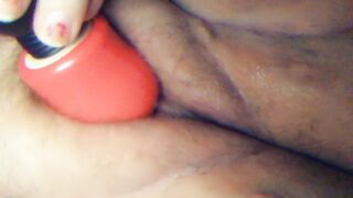 SUPER SOAKED TWAT CUMS ON CAMERA HARD