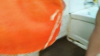 Peeing on myself and twat play till I cum