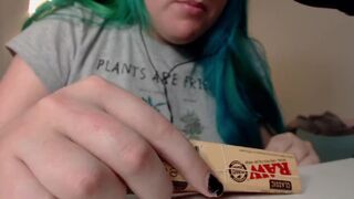 ASMR joint rolling by pear