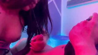 I'm playing a episode game whilst getting a oral-job-sex from my stepsister