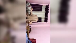 New nepali movie scene. Budo bides ma xa maja aaiyo earkako ko budii lai daro haniyo. With neighbour wife with hotel room