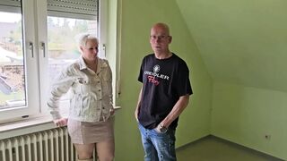 An Apartment Viewing with a Twist