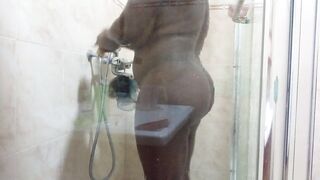 Getting All Clean and Nice, Ready to Give Head to Someone Who Knows How to Actually Fuck.