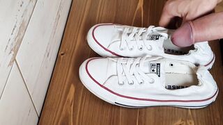 Cumming on new Converse