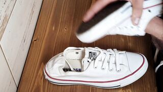 Cumming on new Converse