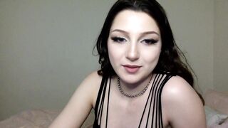 CHATURBATE TEEN CAMGIRL CONSTRICTED BUTTHOLE + GLASS BOOTY-RAMMING BEDROOM LIVESTREAM