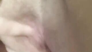 Playing with my self till I cum