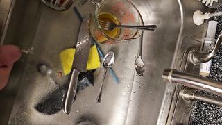 Quick urinate on the immodest dishes