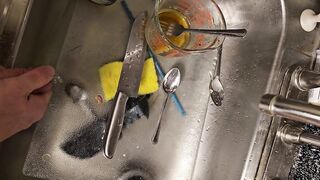 Quick urinate on the immodest dishes