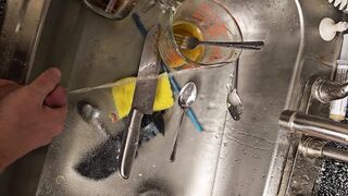 Quick urinate on the immodest dishes