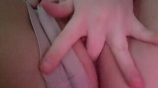 Morning rub with my wet snatch