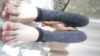 Russian unshaved milf shows her unshaved legs and cunt with footjob - GinnaGg