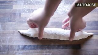 what the fuck delightful baguette。好吃美味的法棍。