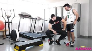 Giving it to the hawt personal trainer
