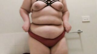 Teen BBW Stripping for a shower and then rubbing soap on body