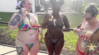 Creamy Custard Playtime: Savanna, Giana, Bleu & Livie Get Ribald