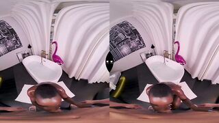 Hawt baths for two and spunk fountain on her booty