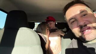 I found a window cleaner at the traffic light! And I called her over to be a porn actor and have hawt sex in our car in the centre of the street. I made her all wet and this chick smeared our entire car seat.