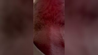 Stretch throat close up