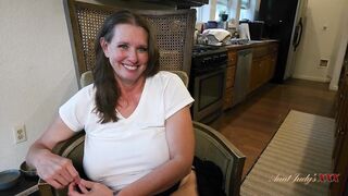 AuntJudysXXX - Busty Aged Amateur Autumn Sucks Off the Delivery Guy