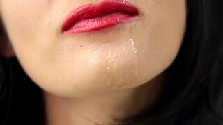 Close Mouth Tongue & Spit Play - Mouth Fetish - 4K