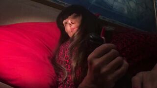 Rough muscle woman with giant sex toy ding-dick 40 cm