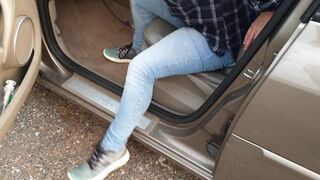Alice - Desperate to pee, then lost it and piddled myself in jeans and panties ;)