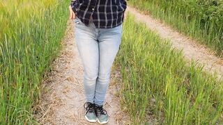 Alice - Desperate to pee, then lost it and piddled myself in jeans and panties ;)